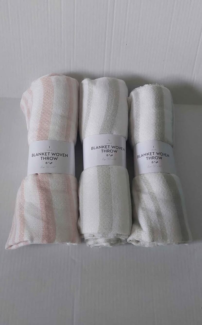 3 blanket woven throw